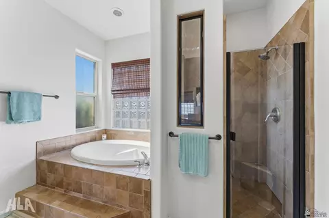 Bath - 7811 E 38 St, Yuma, AZ 85365 photo 4 of 5
