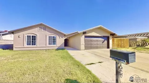 1937 S London Dr, Yuma, AZ 85364