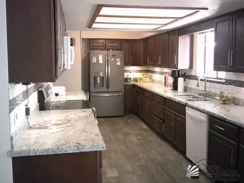 Kitchen - 13371 E 36 Pl, Yuma, AZ 85367 photo 1 of 6