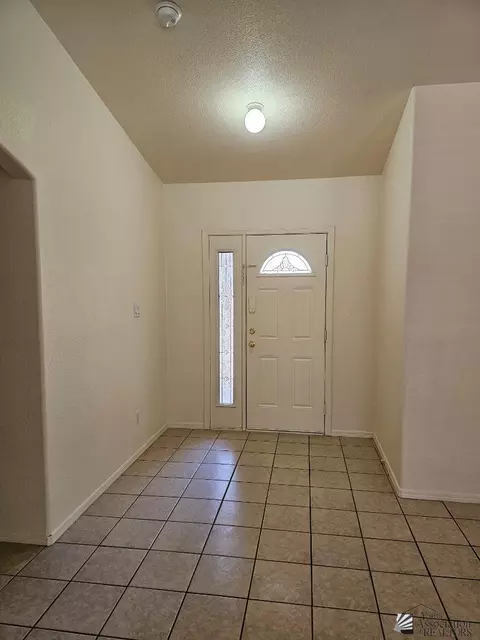 Entry Way - 10202 E 37 Pl, Yuma, AZ 85365 photo 1 of 2