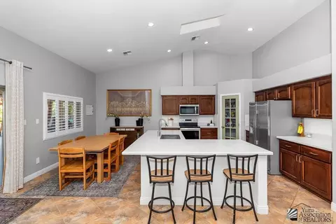 Kitchen - 5826 E 39 St, Yuma, AZ 85365 photo 2 of 6