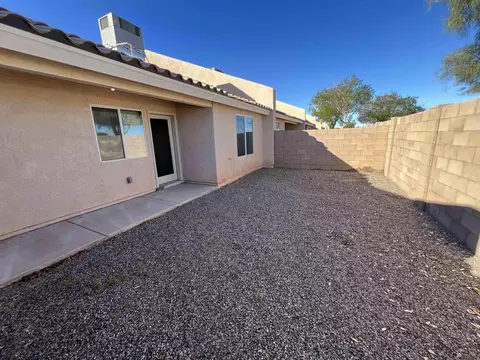 Exterior - 9224 E 30 Pl, Yuma, AZ 85365 photo 2 of 6