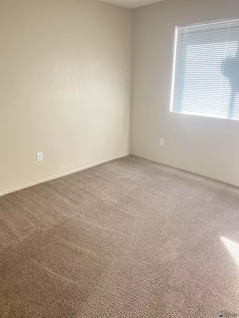 Bedroom - 9224 E 30 Pl, Yuma, AZ 85365 photo 2 of 5
