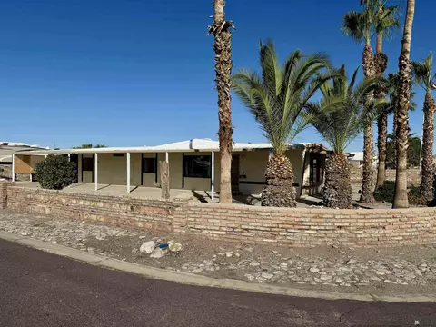 13304 E 40 Dr, Yuma, AZ 85367 photo 2