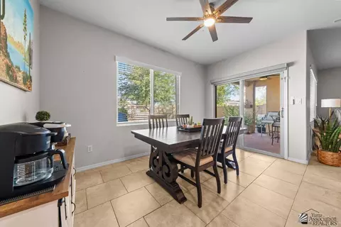 Dining - 6128 E Solstice St, Yuma, AZ 85365 photo 2 of 2