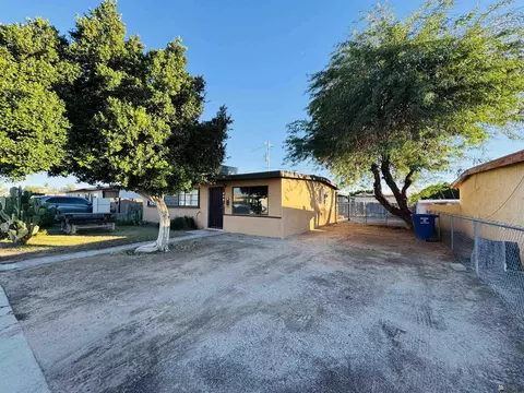 141 W 20 Pl, Yuma, AZ 85364