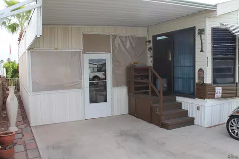 10323 E Compadre Pl, Yuma, AZ 85365 photo 2