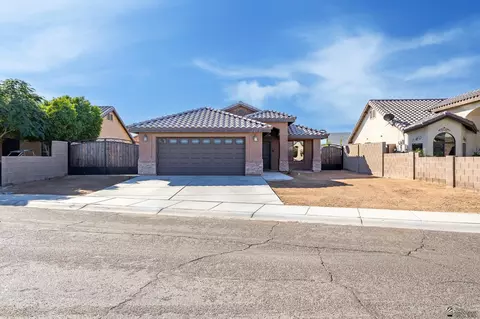 3579 E Monreal Ln, San Luis, AZ 85349