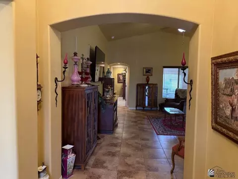 Entry Way - 12635 E 48 Dr, Yuma, AZ 85367 photo 2 of 3