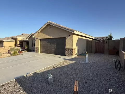 Exterior - 12635 E 48 Dr, Yuma, AZ 85367 photo 3 of 11