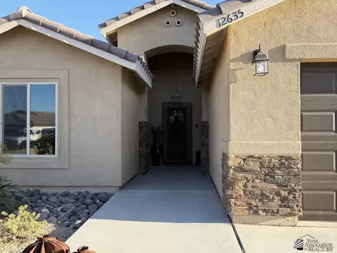 Exterior - 12635 E 48 Dr, Yuma, AZ 85367 photo 4 of 11