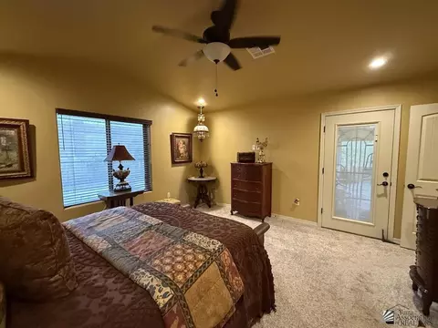 Bedroom - 12635 E 48 Dr, Yuma, AZ 85367 photo 2 of 6