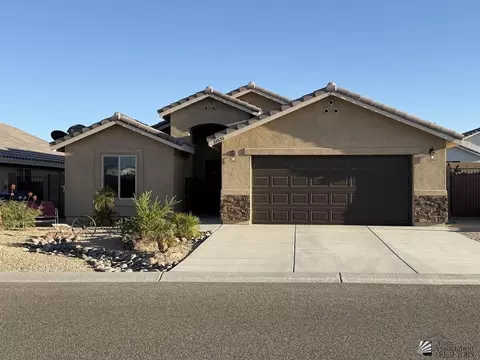 Exterior - 12635 E 48 Dr, Yuma, AZ 85367 photo 2 of 11
