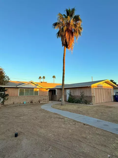 3031 S Palmaire Ave, Yuma, AZ 85364