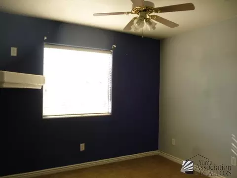 Bedroom - 10310 E 37 Pl, Yuma, AZ 85365 photo 3 of 3