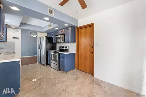 Kitchen - 12252 E Paseo Verano, Yuma, AZ 85367 photo 1 of 3