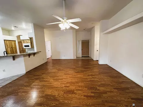 Living - 10617 E 37 St, Yuma, AZ 85365 photo 1 of 5