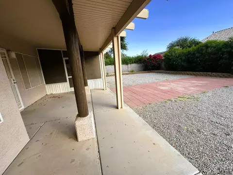 Exterior - 10617 E 37 St, Yuma, AZ 85365 photo 6 of 9