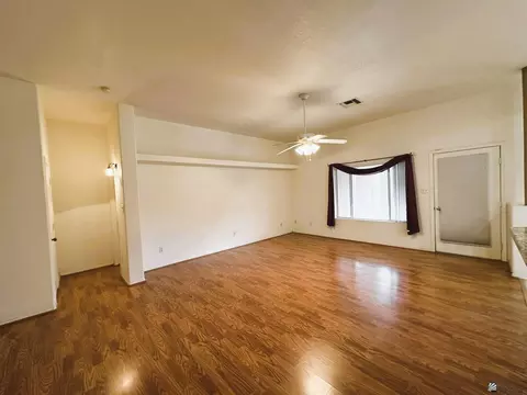 Living - 10617 E 37 St, Yuma, AZ 85365 photo 3 of 5