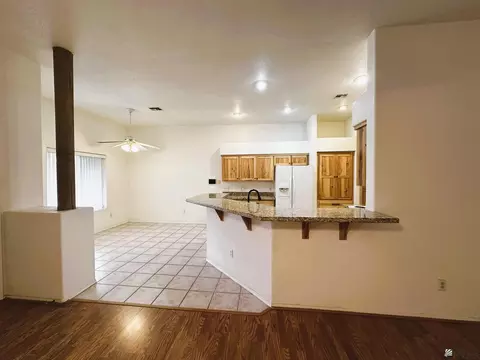 Kitchen - 10617 E 37 St, Yuma, AZ 85365 photo 2 of 6