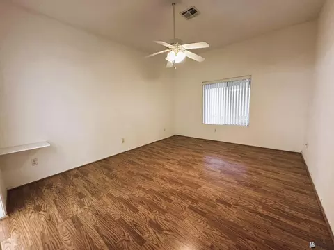 Living - 10617 E 37 St, Yuma, AZ 85365 photo 5 of 5
