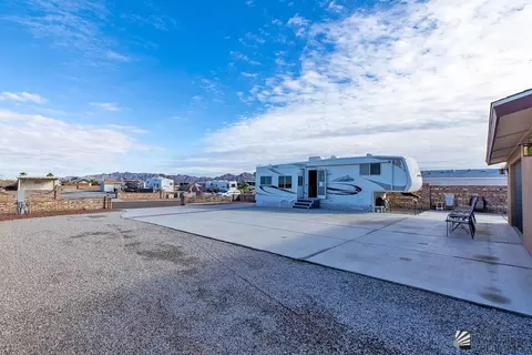 Exterior - 12667 E 47 Dr, Yuma, AZ 85367 photo 7 of 8