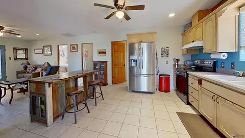 Kitchen - 14433 E 54 St, Yuma, AZ 85367 photo 2 of 2