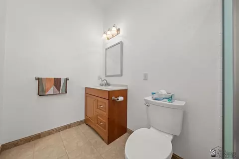 Bath - 14840 E 50 St, Yuma, AZ 85367 photo 4 of 4