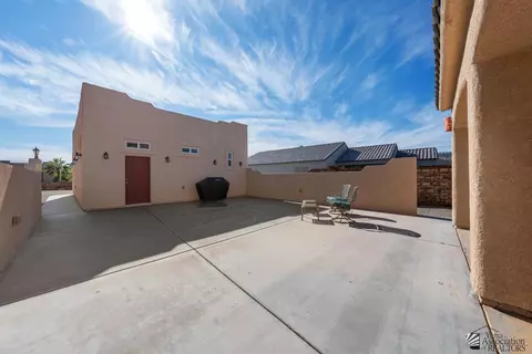 Exterior - 14840 E 50 St, Yuma, AZ 85367 photo 5 of 7