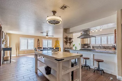 Kitchen - 8805 E 25 St, Yuma, AZ 85365 photo 1 of 4