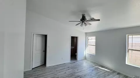 10858 E 45 St, Yuma, AZ 85367 photo 4