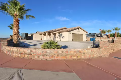 Exterior - 12516 E 47 Ln, Yuma, AZ 85367 photo 3 of 9