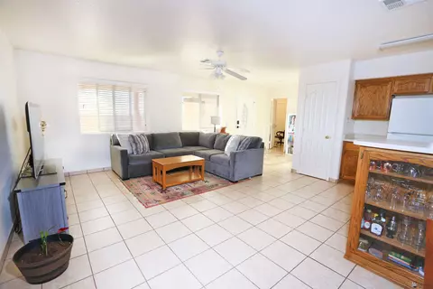 Living - 12516 E 47 Ln, Yuma, AZ 85367 photo 3 of 3