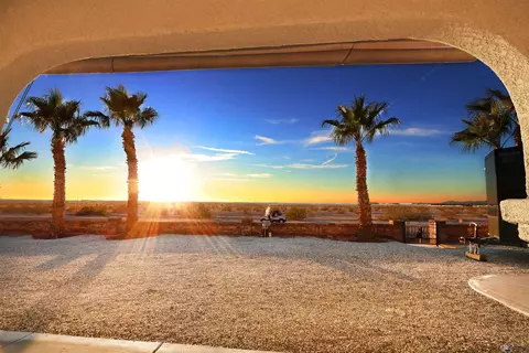 Exterior - 12516 E 47 Ln, Yuma, AZ 85367 photo 2 of 9