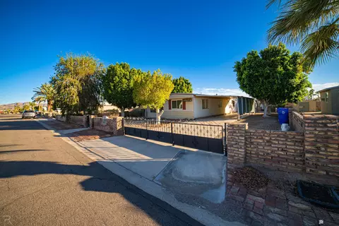 13353 E 41 Ln, Yuma, AZ 85367 photo 2
