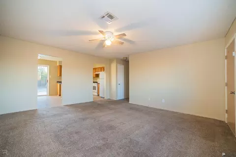 8877 E 39 St, Yuma, AZ 85365 photo 4