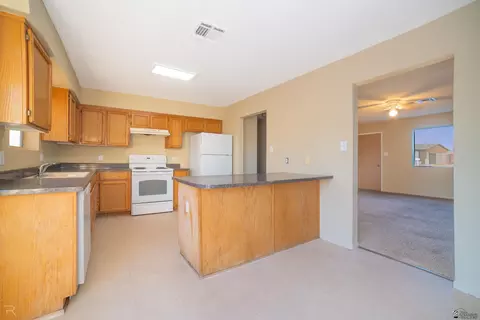 8877 E 39 St, Yuma, AZ 85365 photo 5