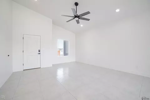 10543 E 46 Pl, Yuma, AZ 85367 photo 9