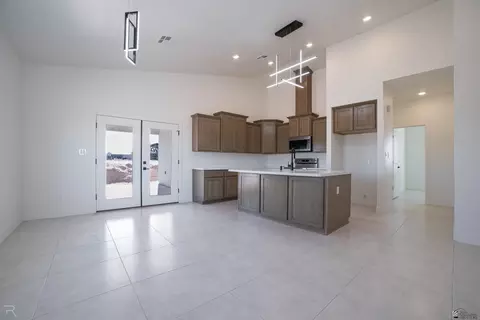 10543 E 46 Pl, Yuma, AZ 85367 photo 4