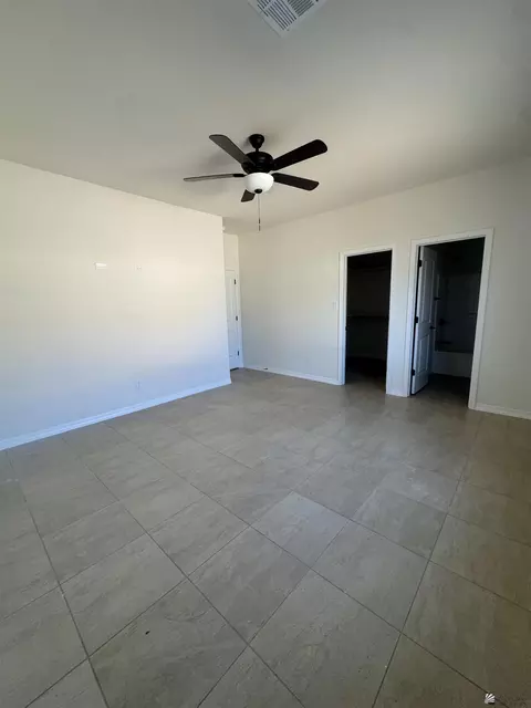 Bedroom - 10660 E 45 Ln, Yuma, AZ 85367 photo 2 of 2