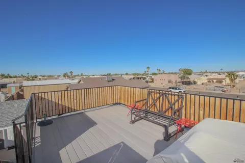 Exterior - 13671 E 53 Dr, Yuma, AZ 85367 photo 5 of 6