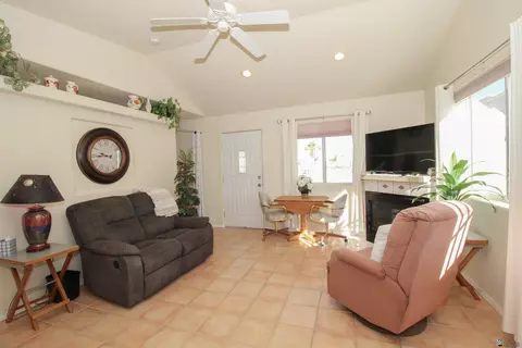 Living - 13671 E 53 Dr, Yuma, AZ 85367 photo 4 of 4