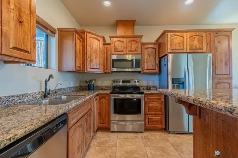 Kitchen - 12732 E 49 St, Yuma, AZ 85367 photo 1 of 2