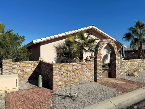 Exterior - 13854 E 48 Dr, Yuma, AZ 85367 photo 3 of 10