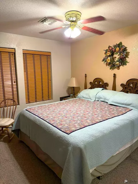 Bedroom - 13854 E 48 Dr, Yuma, AZ 85367 photo 2 of 5