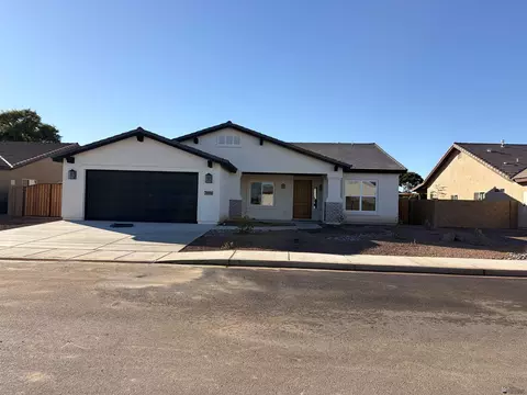 3686 S 34 Dr, Yuma, AZ 85365