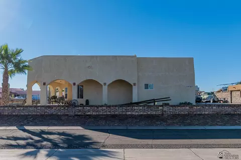 Exterior - 14187 E 51 Pl, Yuma, AZ 85367 photo 3 of 12
