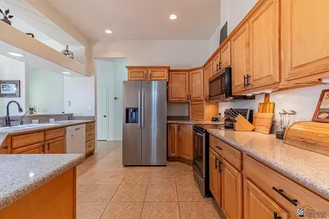 Kitchen - 14187 E 51 Pl, Yuma, AZ 85367 photo 1 of 4