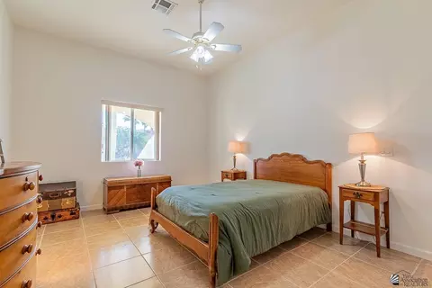 Bedroom - 14187 E 51 Pl, Yuma, AZ 85367 photo 5 of 6