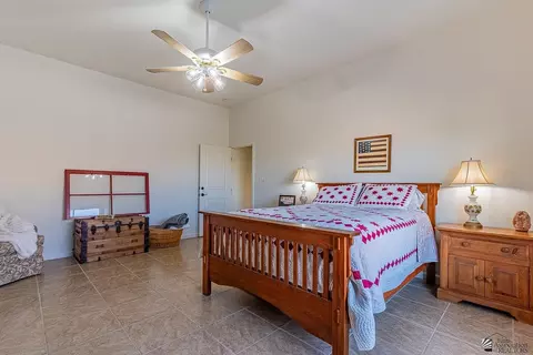 Bedroom - 14187 E 51 Pl, Yuma, AZ 85367 photo 2 of 6